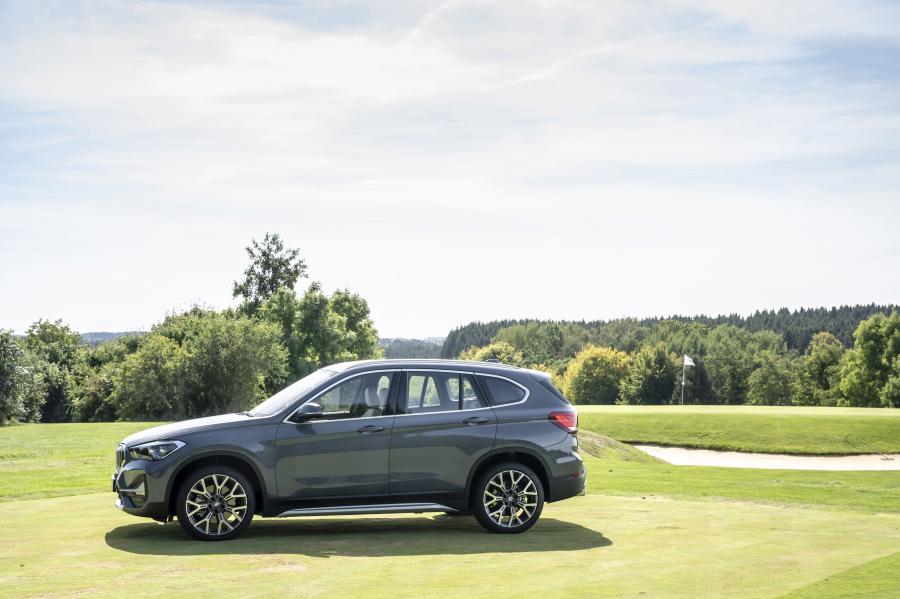  BMW X1 xDrive25d xLine (F48) 2019 года  (WW) (фото 16 из 99)